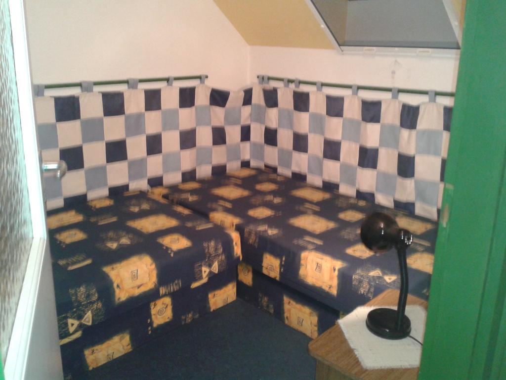 Feherszeker Apartmanok Abádszalók Rum bild